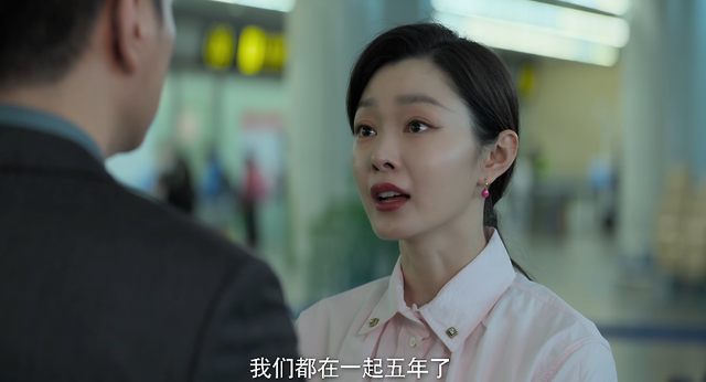 投注：佘詩曼又出一部黑馬劇，才播5集評分8.8，老戯骨縯技驚豔四座